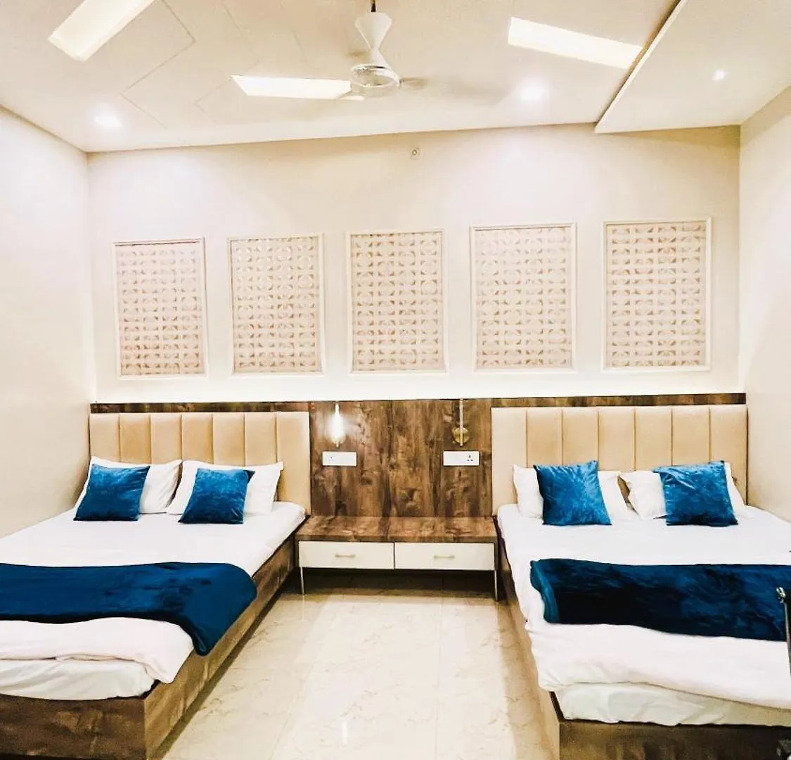Suman Paying Guest House Varanasi
