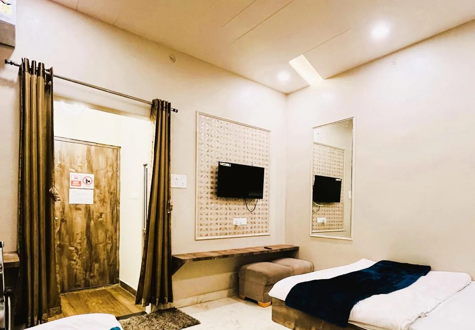 ורנאסי Suman Paying Guest House